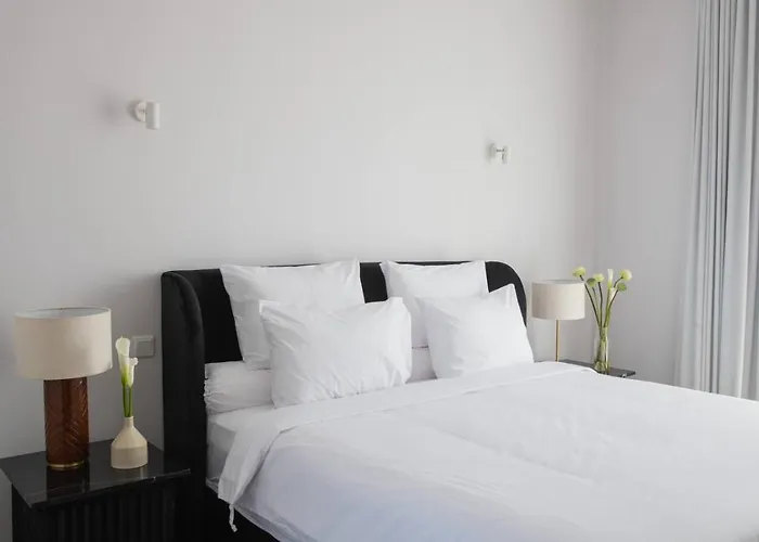 Seseh Townhouse - Chic 2br Amongst The Ricefields Holiday home *